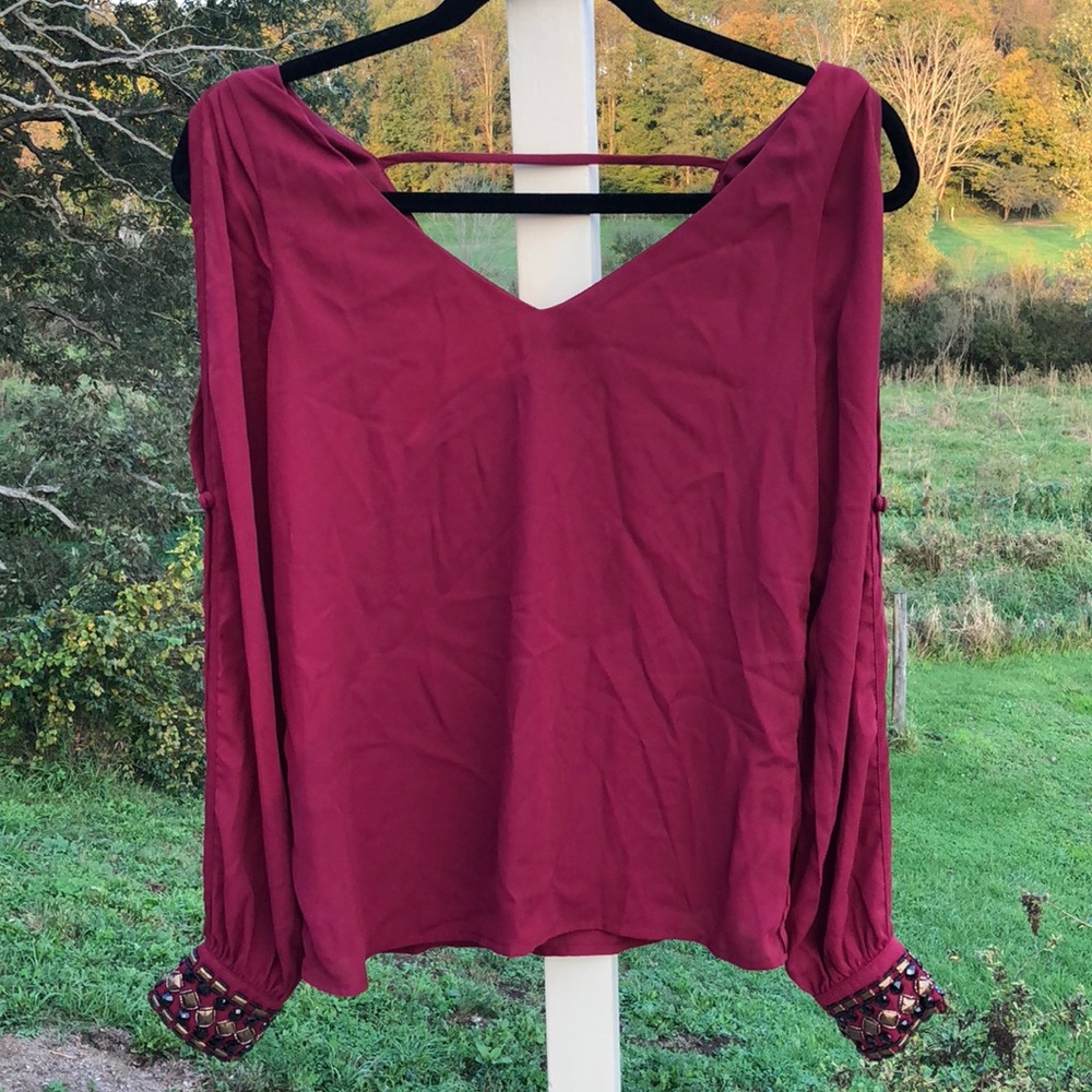 Francesca’s Beaded Cutout Sleeve Top